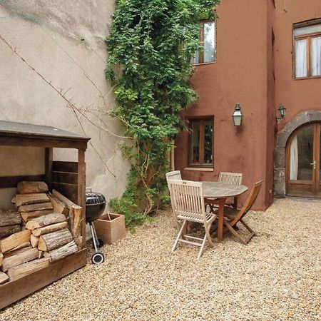 Villa Charming And Quaint 2-Bed House In Marseillan Exterior foto