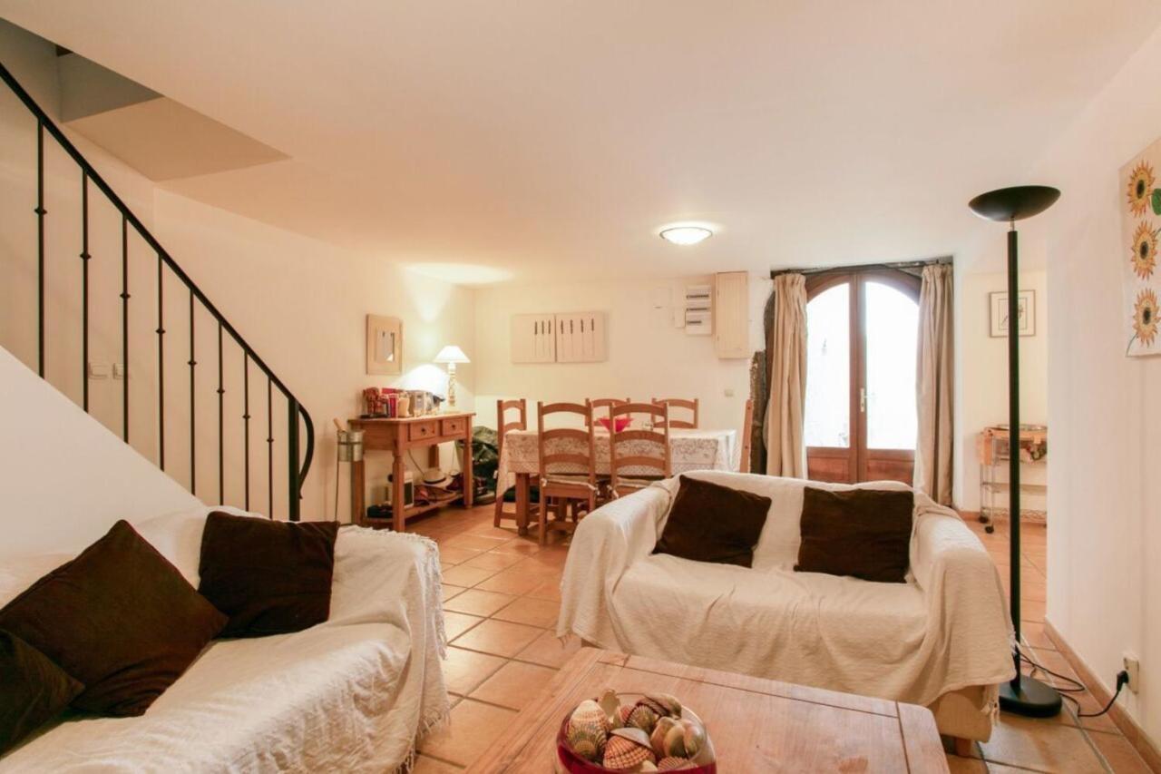 Villa Charming And Quaint 2-Bed House In Marseillan Exterior foto